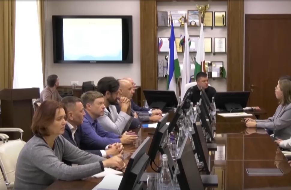 Встреча Ратмира Мавлиева с победителями конкурса молодых архитекторов