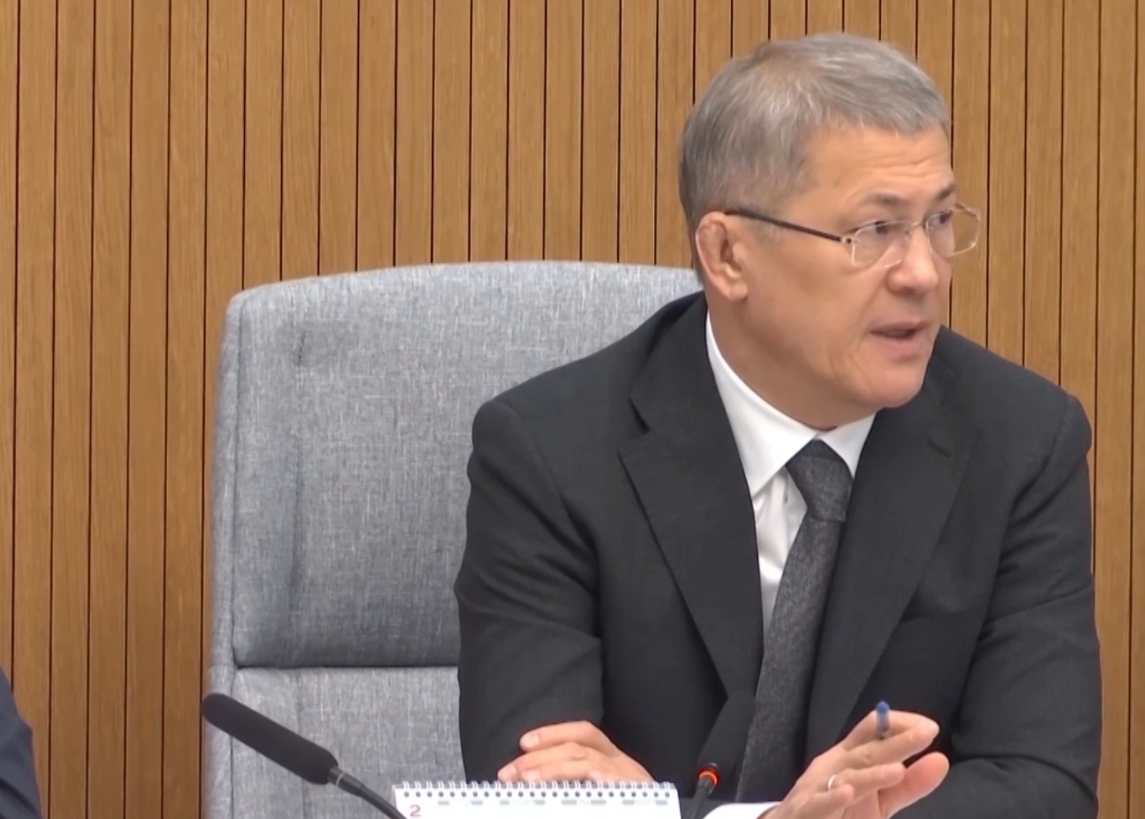 Радий Хабиров призвал представителенй правительства не устраивать пышные корпоративы