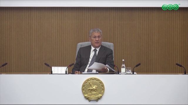 Радий Хабиров потребовал уволит директора школы после нападения школьника