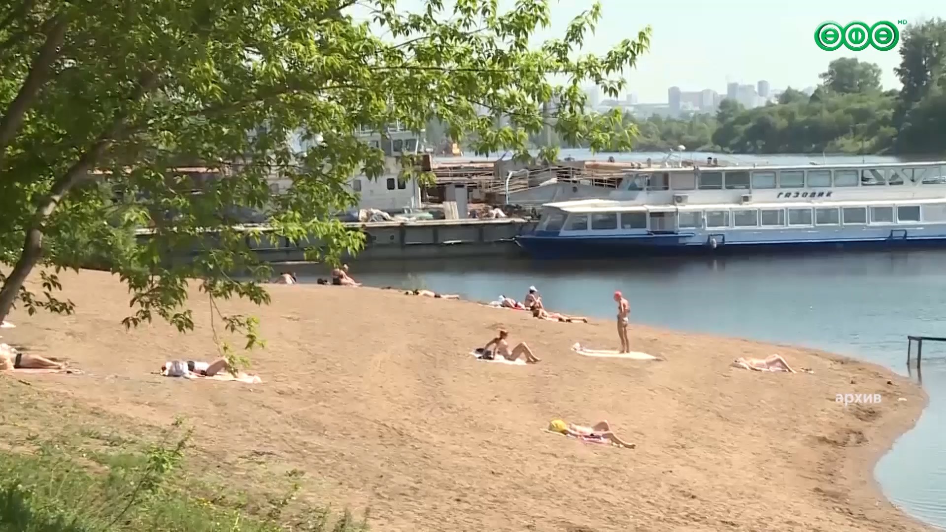 Подготовка уфимских пляжей к лету