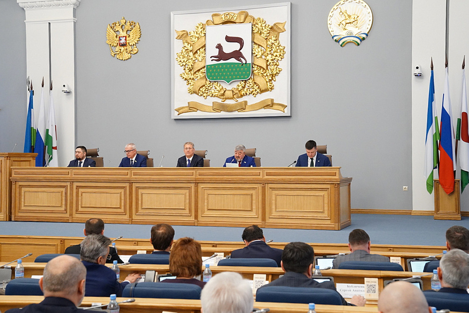 Депутаты Горсовета Уфы направят 90 миллионов рублей на наказы горожан