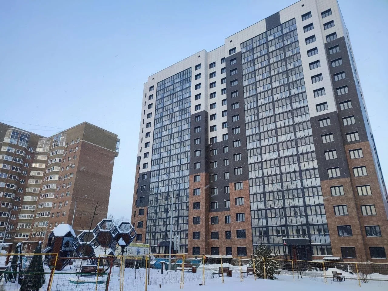 В Уфе ввели в эксплуатацию многоквартирный дом по договору КРТ