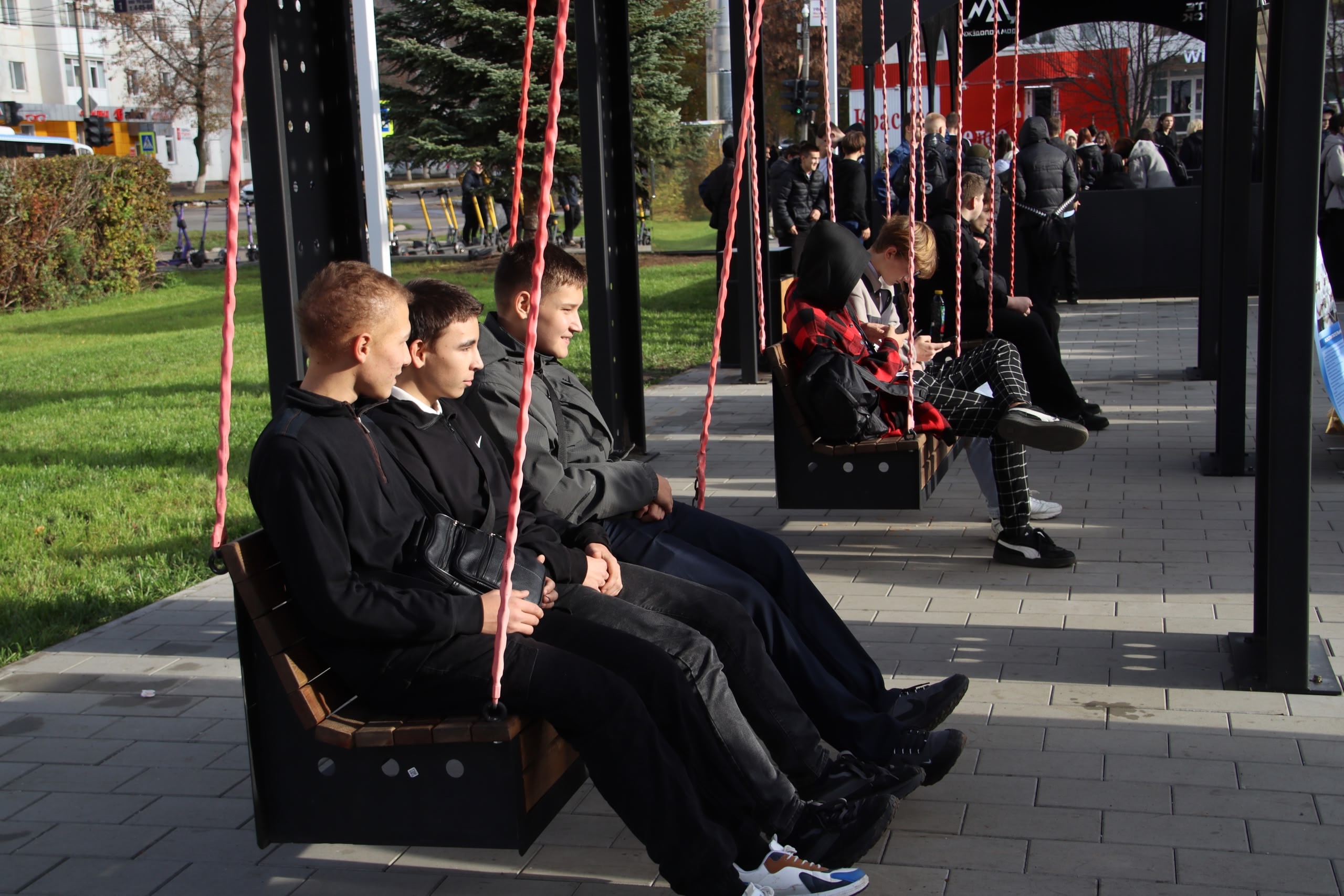 В Нефтекамске преобразилась территория перед Домом молодёжи